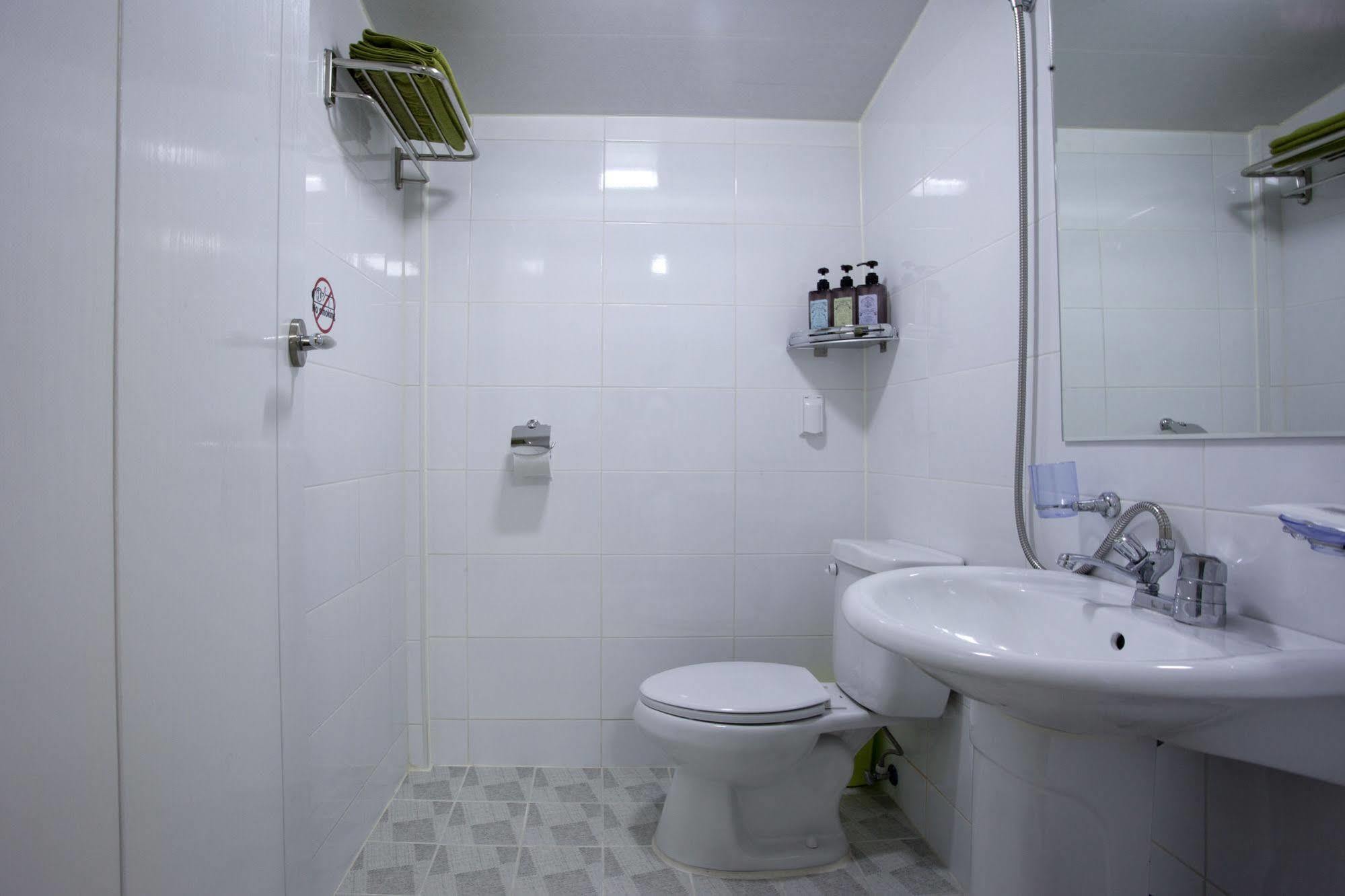 Mini Hotel Dalkom In Dongdaemun Seoel Buitenkant foto