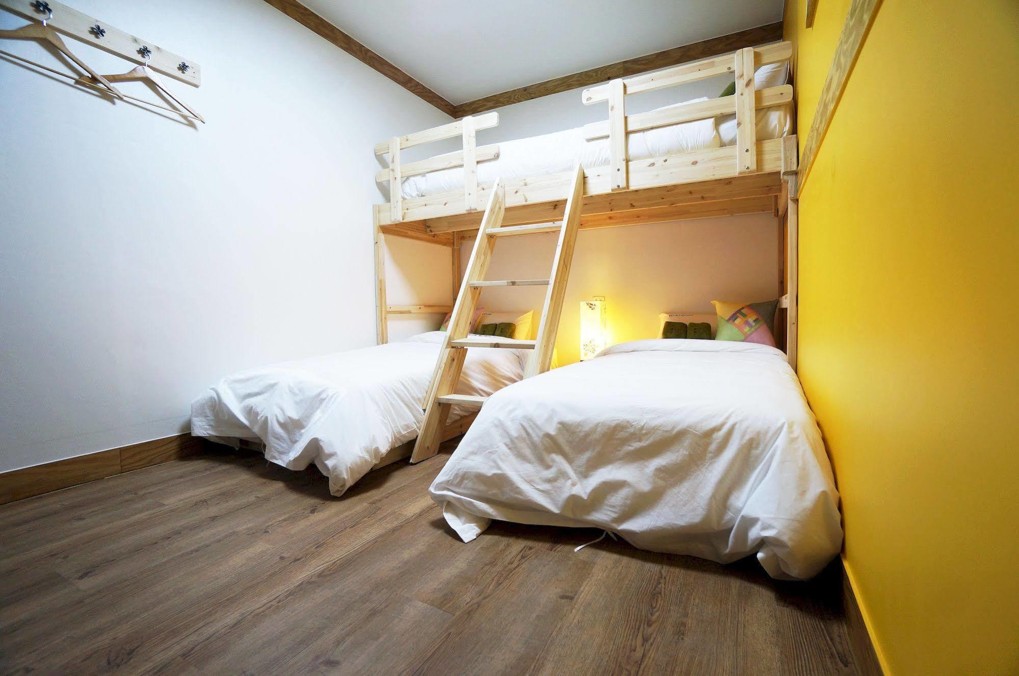 Mini Hotel Dalkom In Dongdaemun Seoel Buitenkant foto