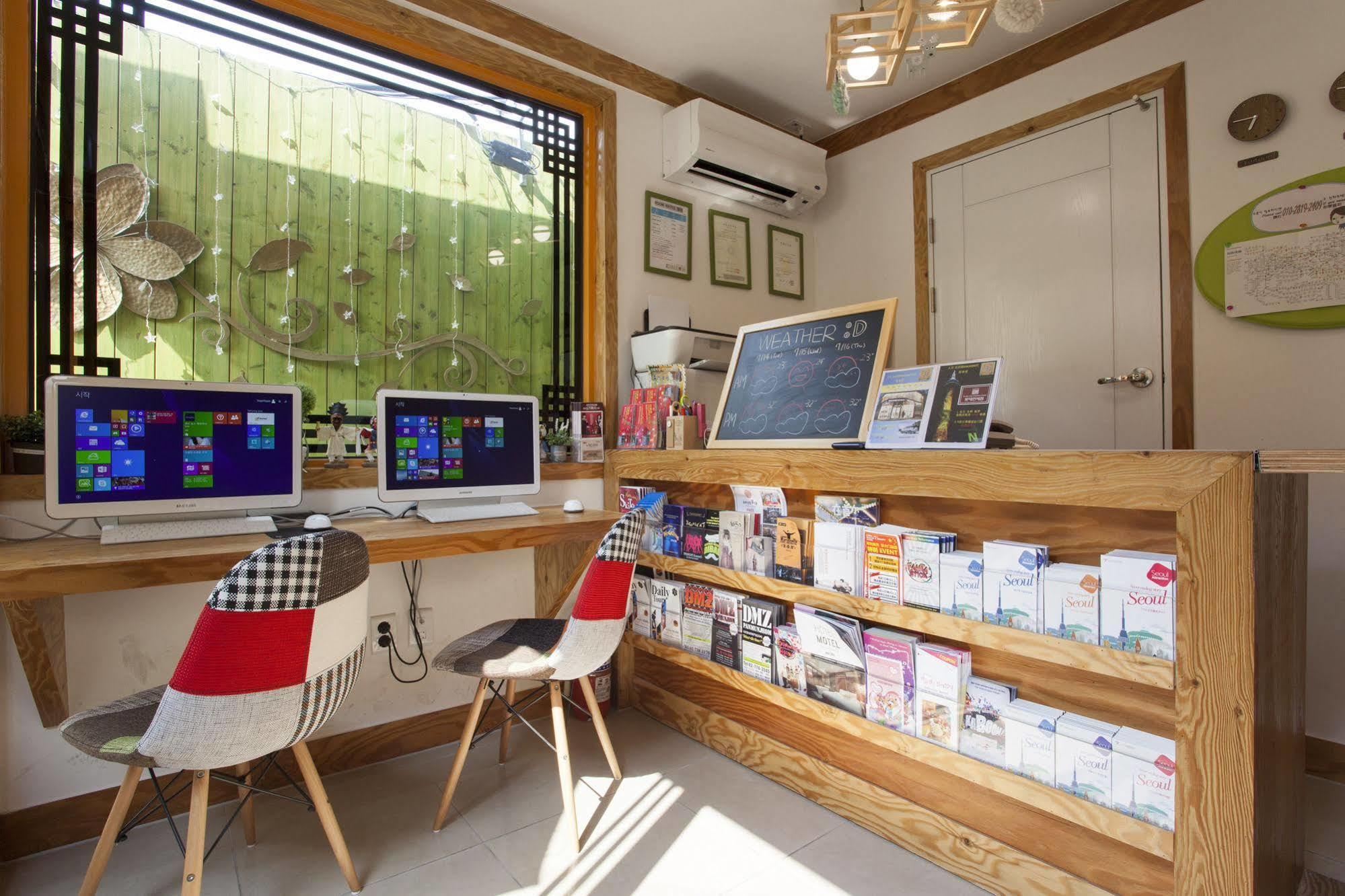 Mini Hotel Dalkom In Dongdaemun Seoel Buitenkant foto