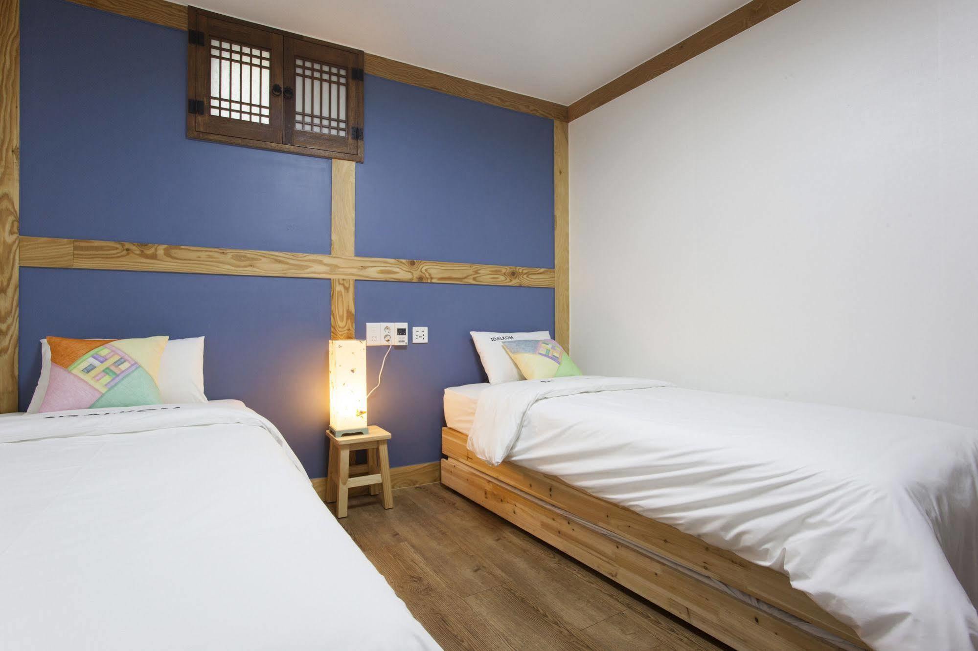 Mini Hotel Dalkom In Dongdaemun Seoel Buitenkant foto