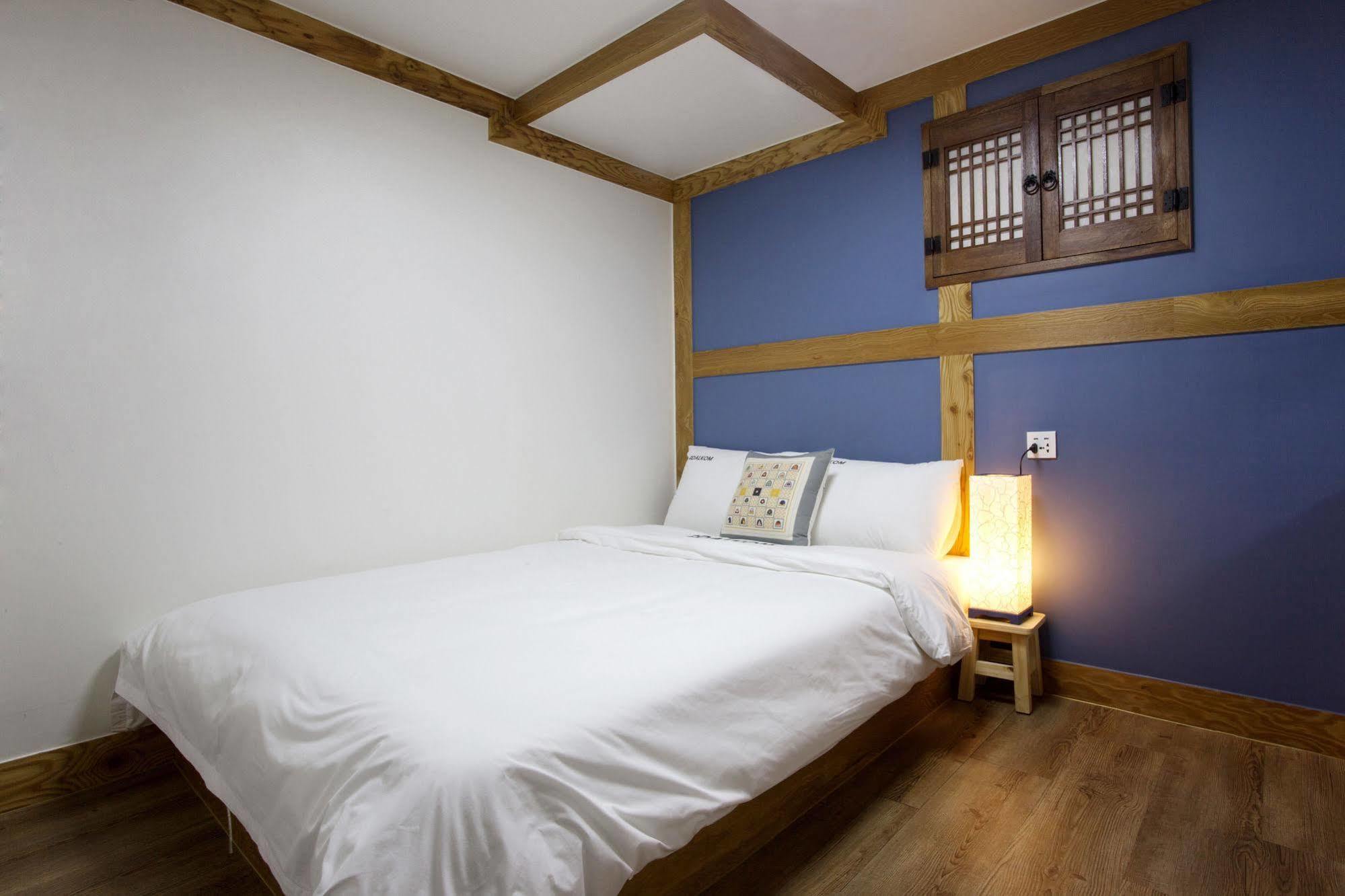 Mini Hotel Dalkom In Dongdaemun Seoel Buitenkant foto